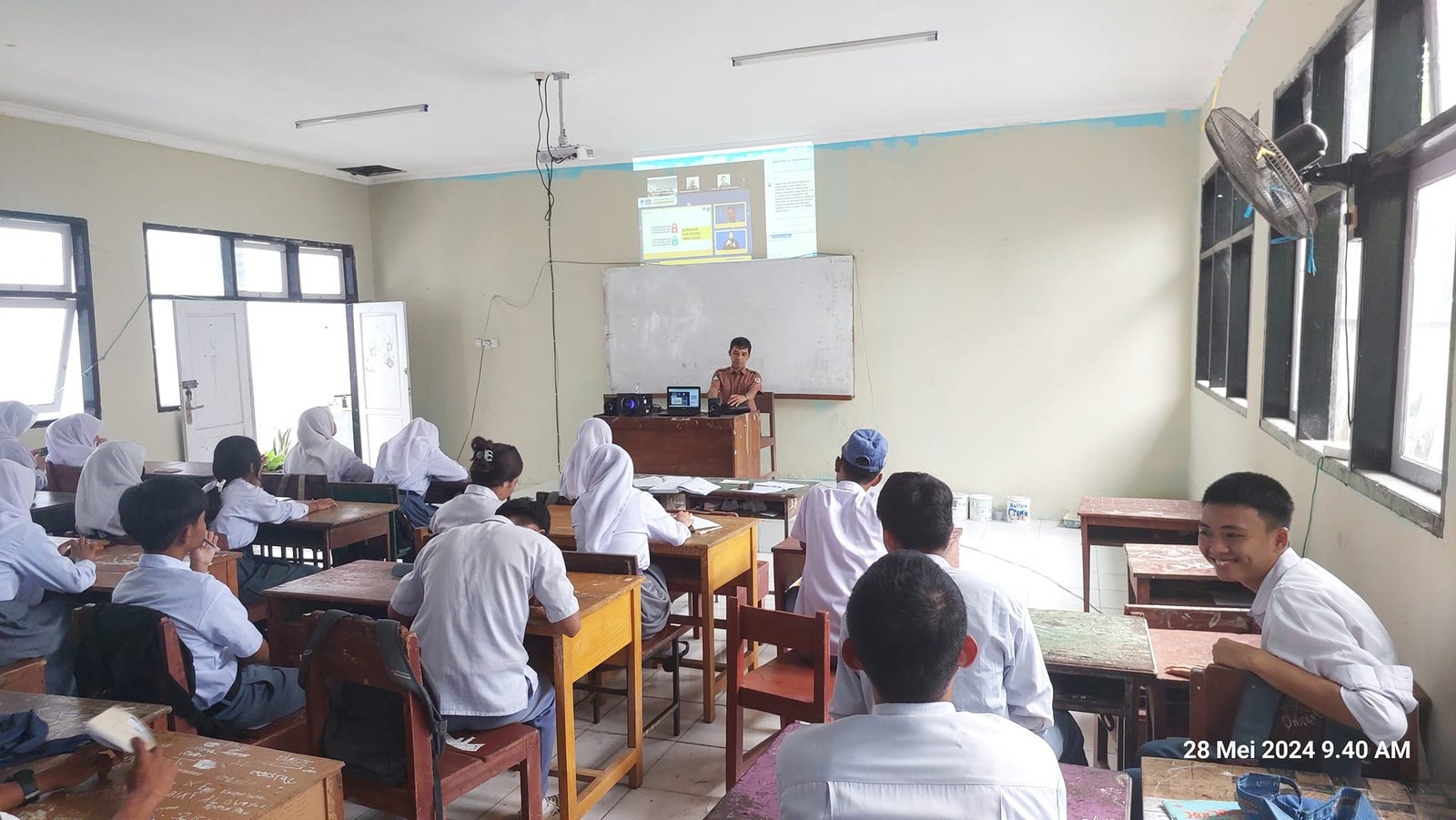 Masa Depan yang Terhenti: 5 Fakta Mengejutkan di Balik Krisis Anak Tidak Sekolah (ATS) di Sulawesi Barat